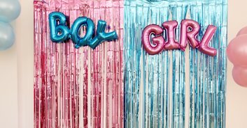 TikToker furious after his mom ruined their $9,000 gender reveal party