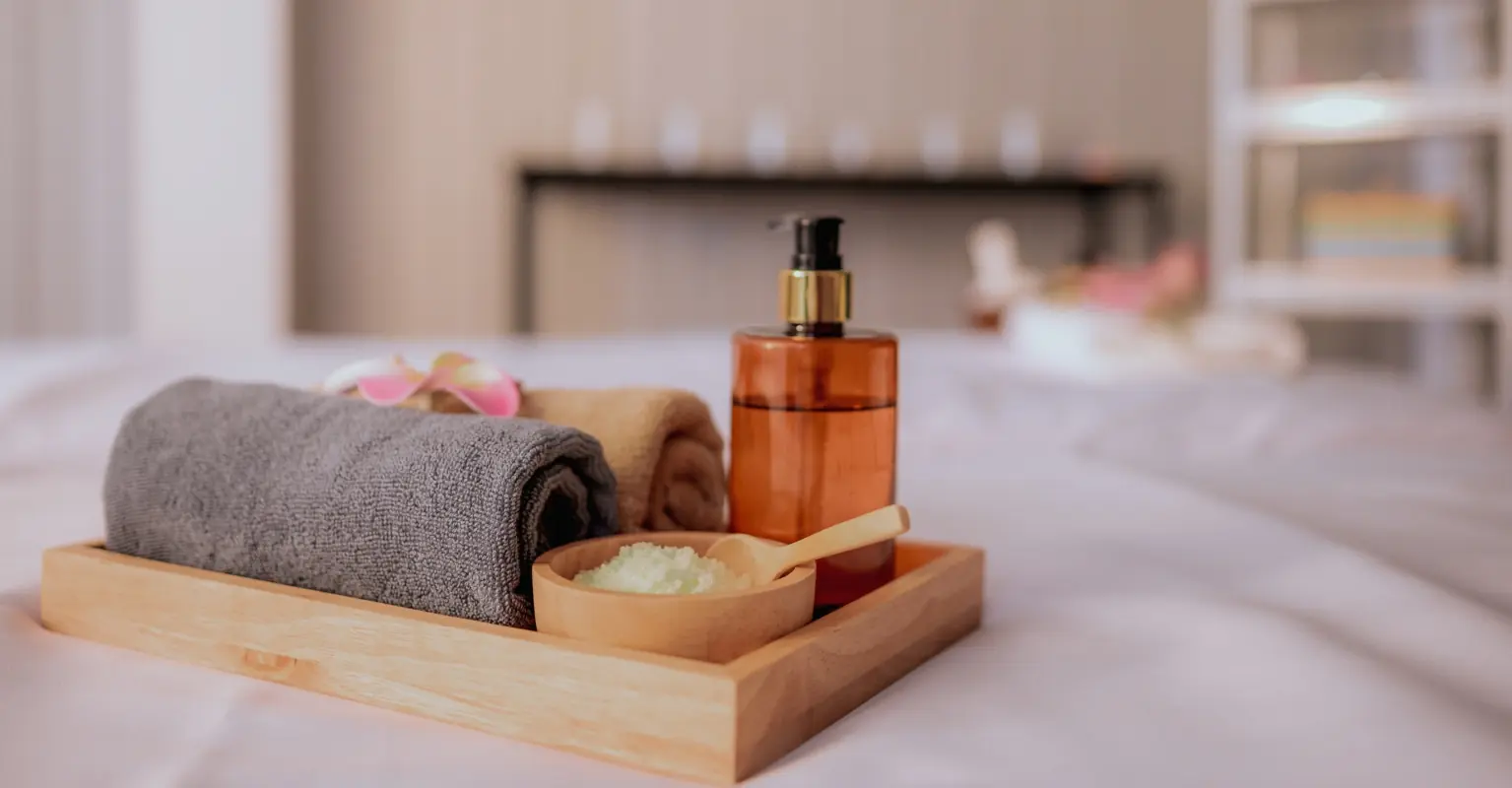 Fitness influencer gets women banned from spa after 'appalling' video mocking naked stranger