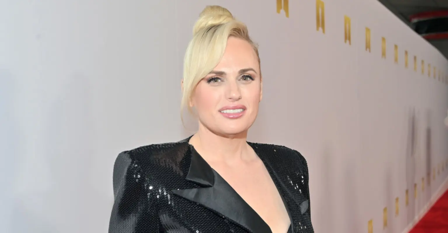 Rebel Wilson named actor she lost her virginity to at age of 35 in honest admission - Article Image 2