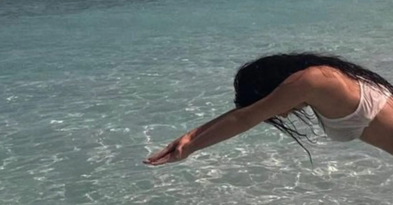 Kim Kardashian shares new beach photos - but everybody is making the same joke