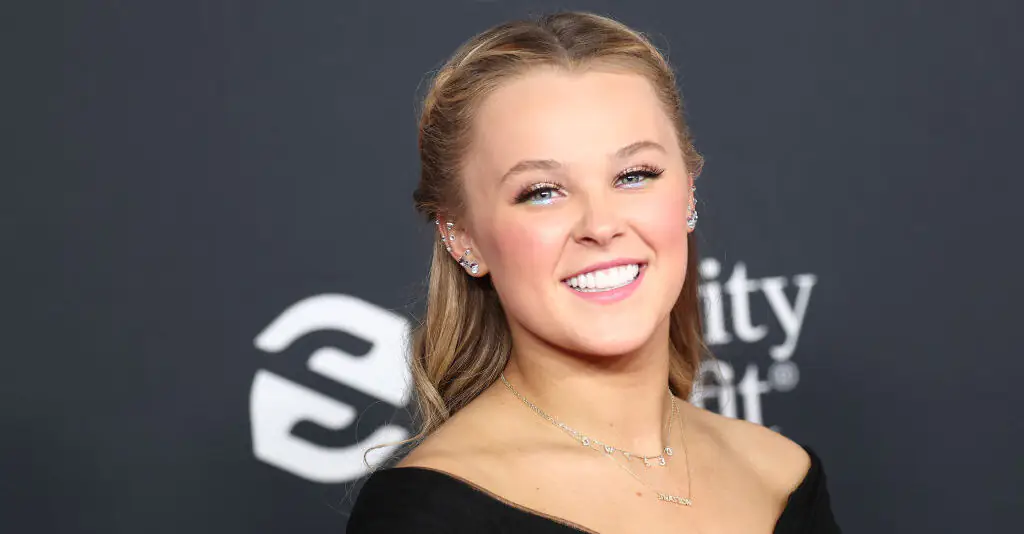 JoJo Siwa addresses Tana Mongeau 'feud' after YouTuber mocks her new song 'Karma'