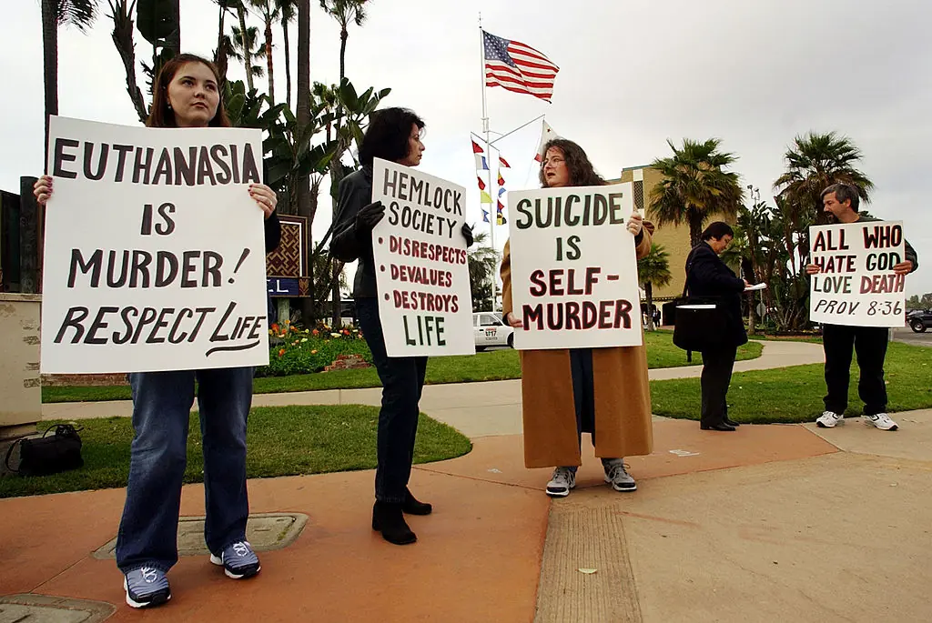 Physically healthy woman, 29, who will be euthanized this month, reveals how she will spend her final moments - Article Image 1