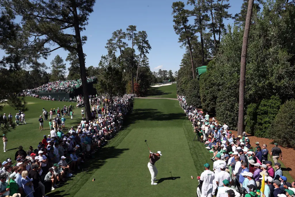 Tiger Woods 'knocks out fan' with errant shot at 2024 Masters - Article Image 2