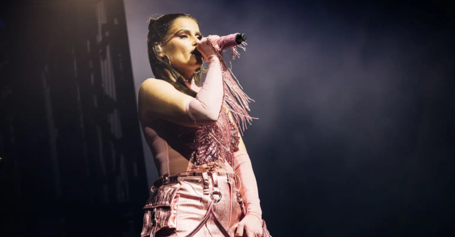 Fans left concerned for Nelly Furtado after nasty fall on stage during Coachella performance