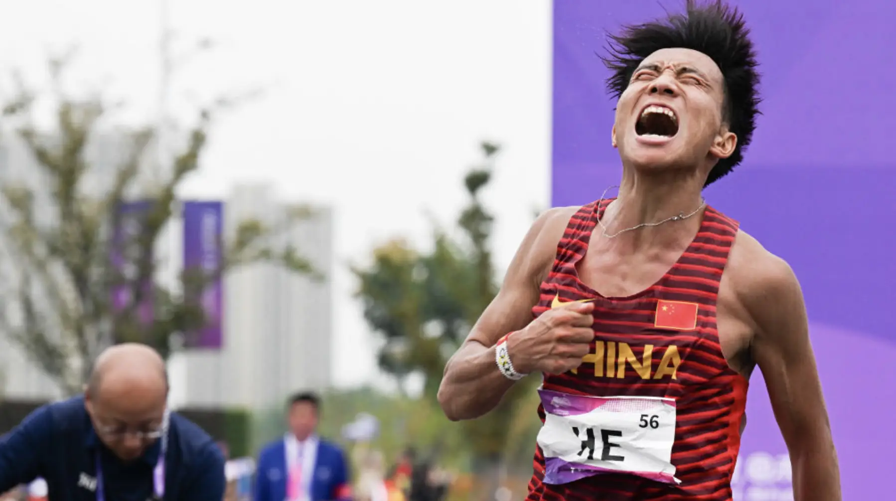 Chinese marathon runner's victory under investigation after video appears to show three other runners 'slow down' for him