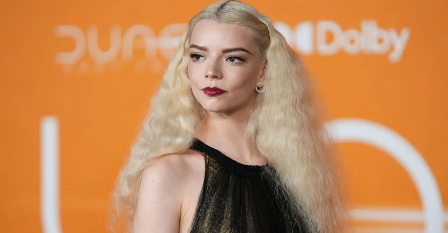 Anya Taylor-Joy confirms she secretly got married 2 years ago as she reveals gruesome wedding cake