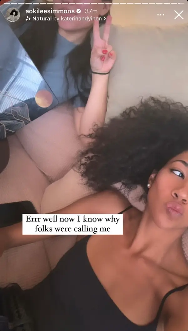 Aoki Lee Simmons