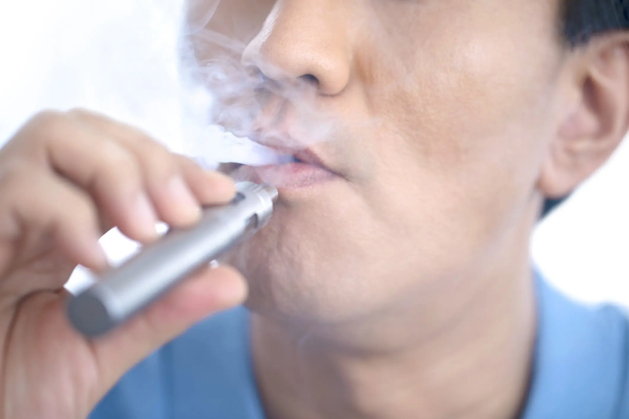 Vaping has serious health implications. Credit: SCIENCE PHOTO LIBRARY / Getty