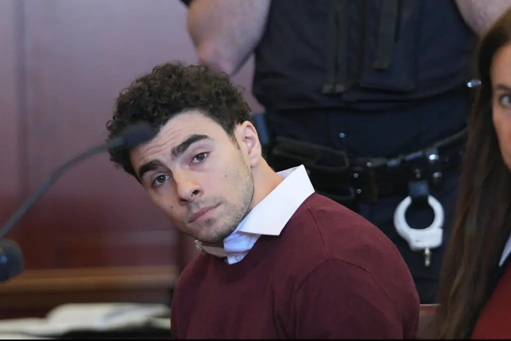 Luigi Mangione appears for his arraignment at Manhattan Criminal Court on December 23, 2024. Credit: Pool / Getty