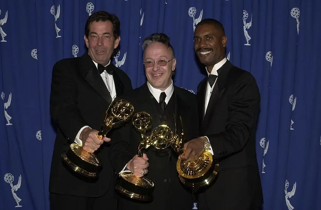 Alan Sacks (center) at the Emmys in 2000. Credit: Steve W. Grayson/Getty