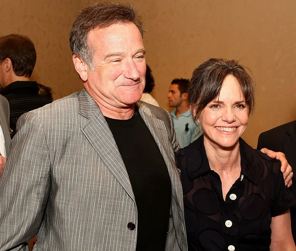 Actor Robin Williams and actress Sally Field both starred in 'Mrs. Doubtfire.' Credit: Alberto E. Rodriguez/Getty