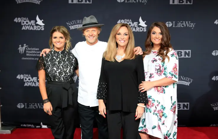 The Nelons shared heartbreaking final video standing alongside plane just moments before fatal crash