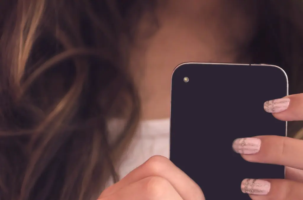 Woman, 27, left baffled by 35-year-old man's text after their first date