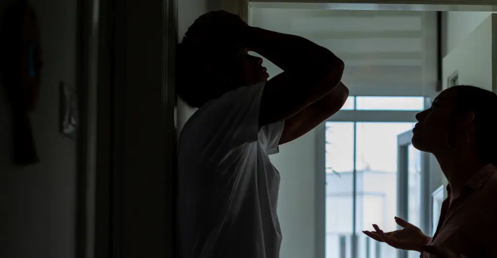 Woman urged to divorce husband after his wild reason for refusing to pay half the medical bill when she gave birth