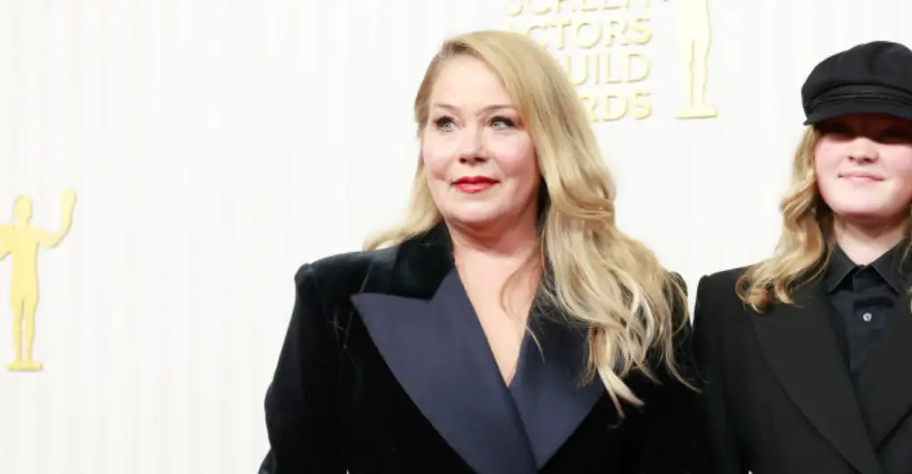 Christina Applegate's daughter shares own diagnosis amid mom's MS battle