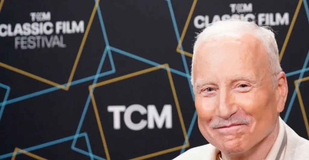 Richard Dreyfuss infuriates live audience as he allegedly goes on sexist, homophobic, and transphobic rant
