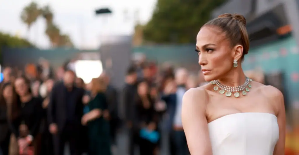 Jennifer Lopez reveals she's the 'thinnest she's ever been' amid Ben Affleck divorce rumors