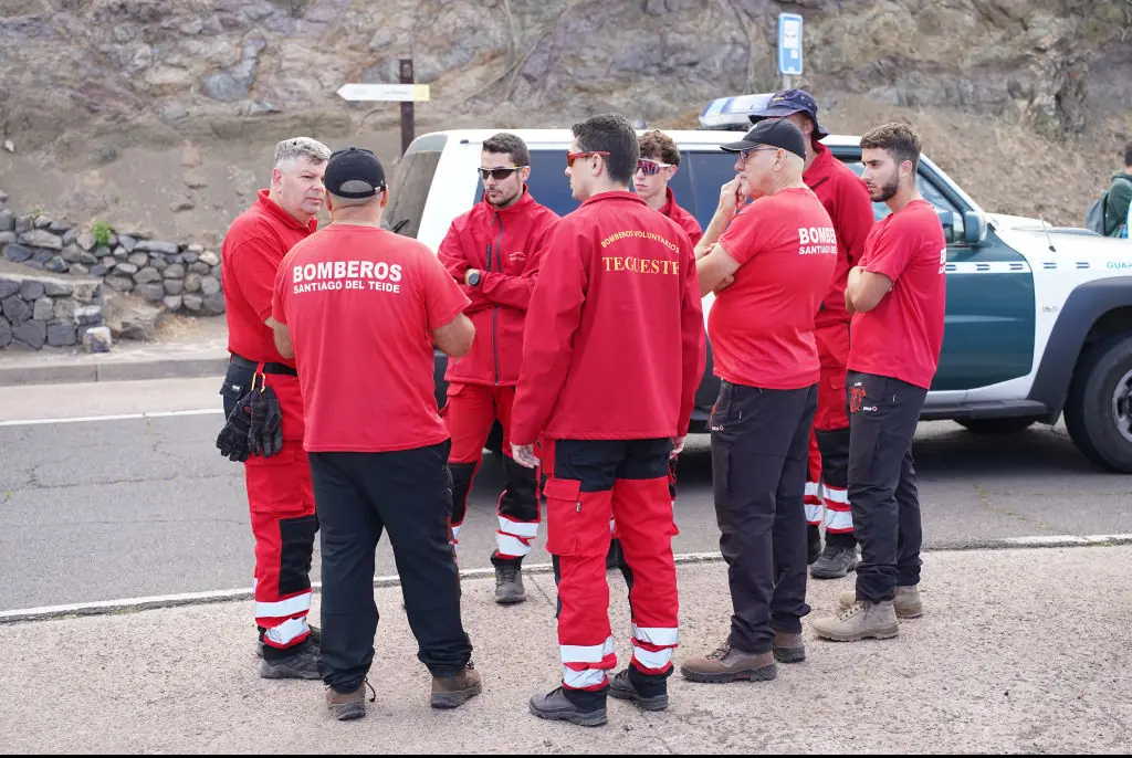 Rescue teams continued to search for Jay. Credit: Europa Press News / Getty
