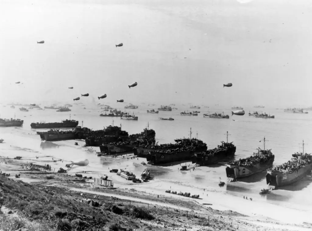 102-year-old American WWII veteran tragically dies while traveling to France for D-Day commemoration