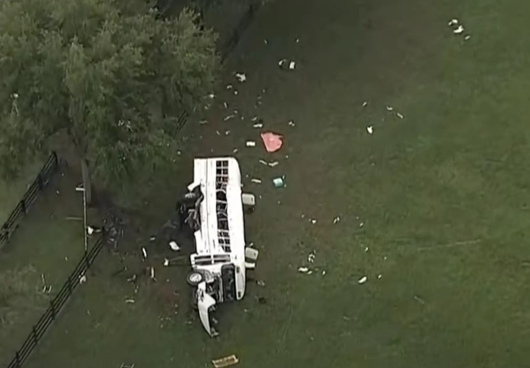 8 dead and 40 hospitalized following horror bus crash in Florida