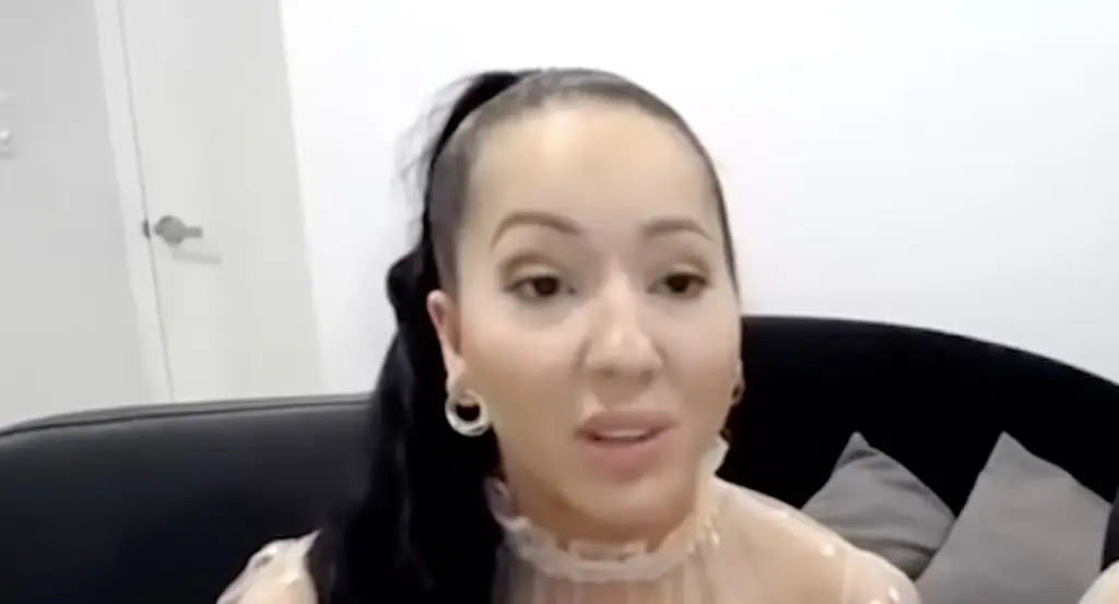 Man dating the 'most identical twins on the planet' says it's not fair that he can't marry them both