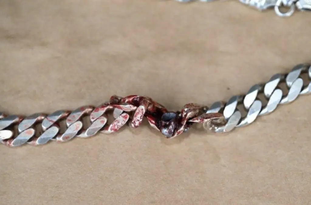 The life-saving chain in question. Credit: Commerce City Police Department