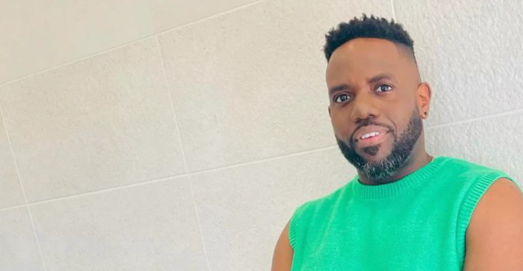 Minnesota news anchor bravely comes out live on air