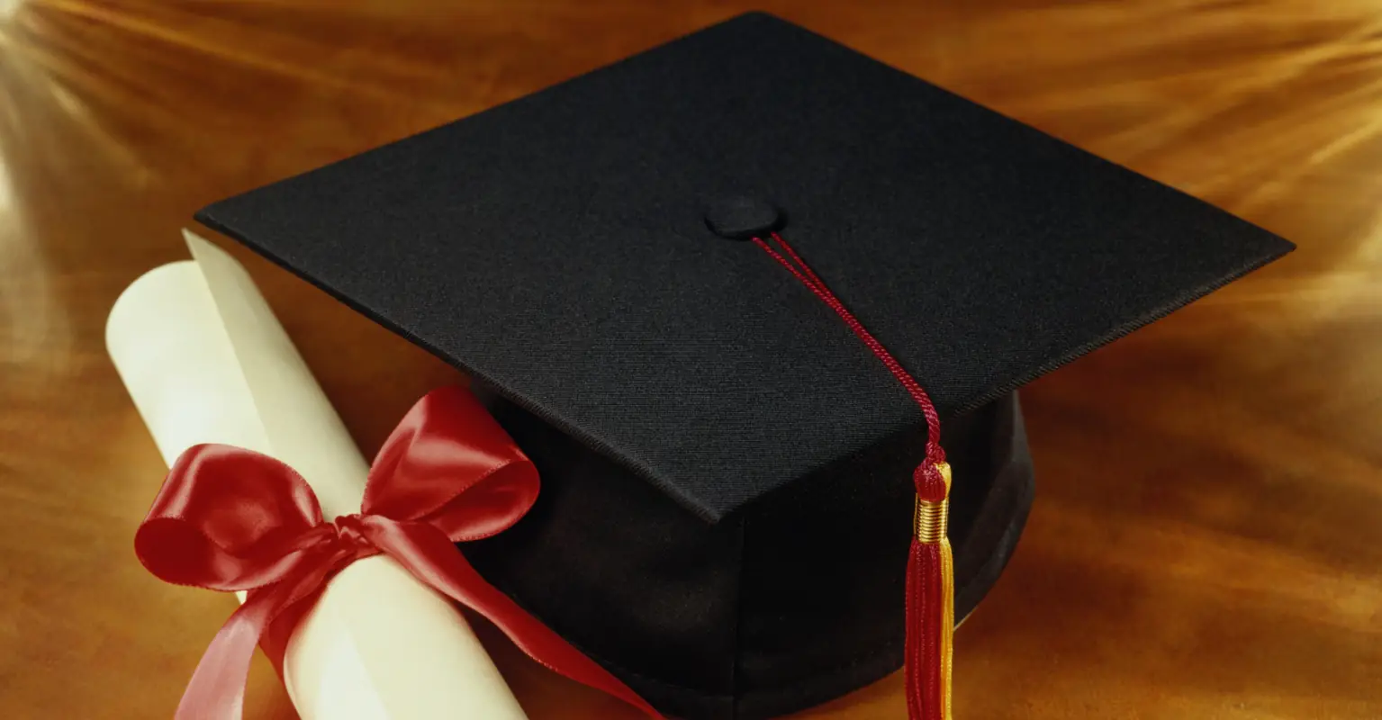Dad who shoved superintendent during daughter's graduation explains why he stopped him shaking her hand