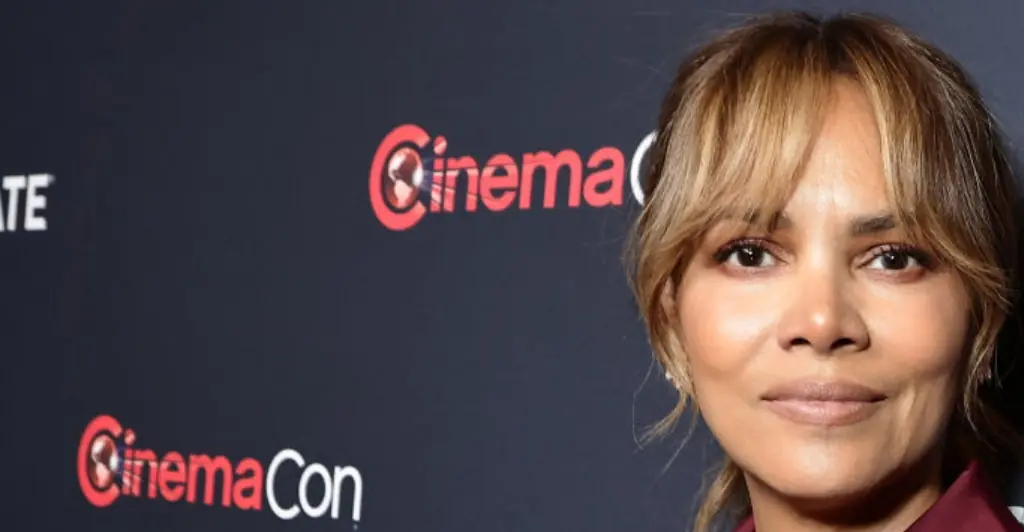 Halle Berry's boyfriend celebrates Mother's Day with a naked snap of the star - leaving fans divided