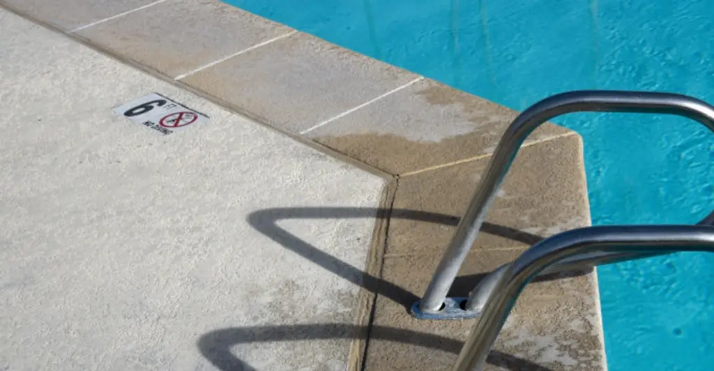 Security cameras capture the moment Nevada grandma dies in gym swimming pool as people walked by unaware
