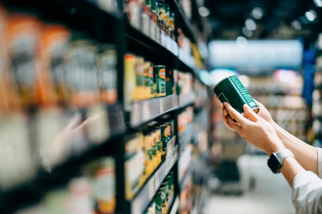 The neurologist said to avoid damaged canned food. Credit: d3sign / Getty