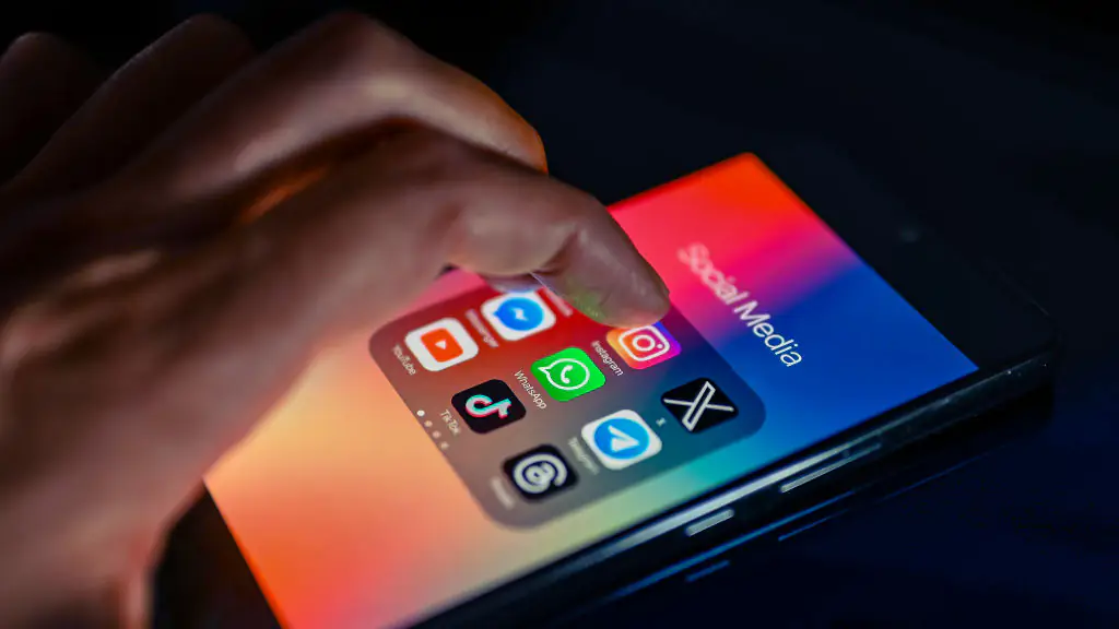 social media logo