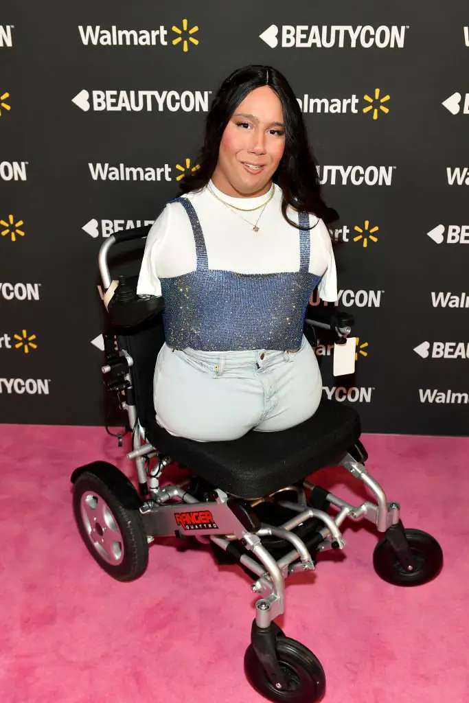 Briel Adams-Wheatley wasn't impressed with Nikki Glaser's jokes about her disability, transition, and genitals. Credit: Paras Griffin/Getty Images for Beautycon™