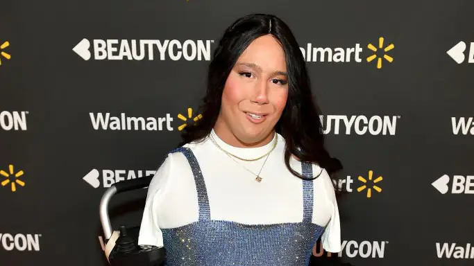 Briel Adams-Wheatley wasn't impressed with Nikki Glaser's jokes about her disability, transition, and genitals. Credit: Paras Griffin/Getty Images for Beautycon™