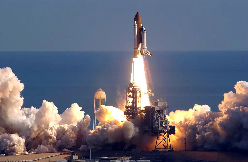 Space Shuttle Columbia lifting off from launch pad 39-A at the Kennedy Space Center on January 16, 2003. Columbia broke up upon re-entry to Earth on February 1, 2003. Credit: Matt Stroshane/Getty Images