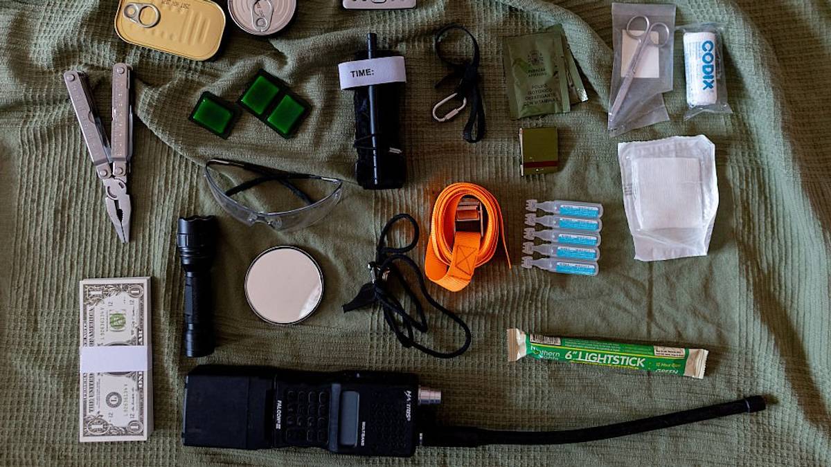 Households urged to create 72-hour survival kit for emergencies