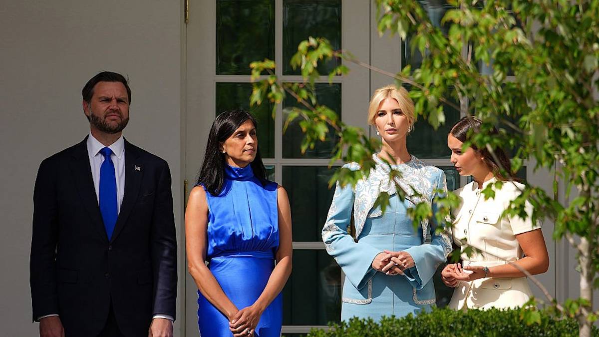 Lip reader reveals comment JD Vance made to Ivanka Trump that met with warning 