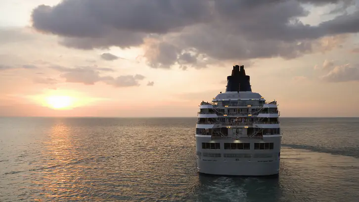cruise ship