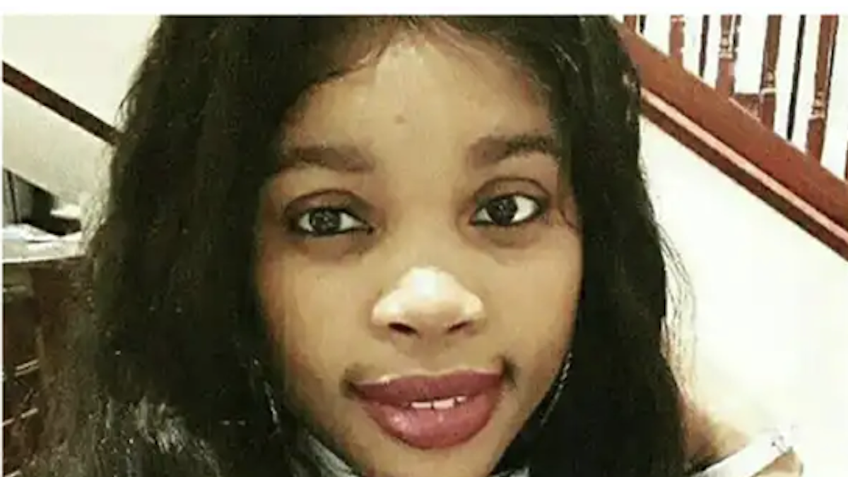 Bank Error Left Nearly $1M In A Student’s Account, And What She Did With It Landed Her In Serious Trouble