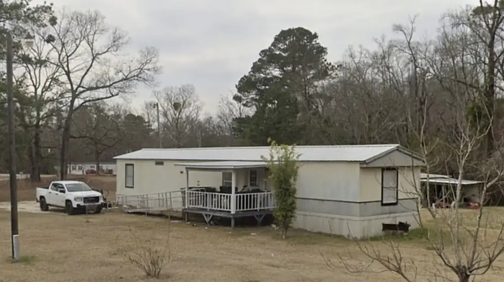 The attack took place in a trailer home in Uvalda, Georgia. Credit: Google Maps