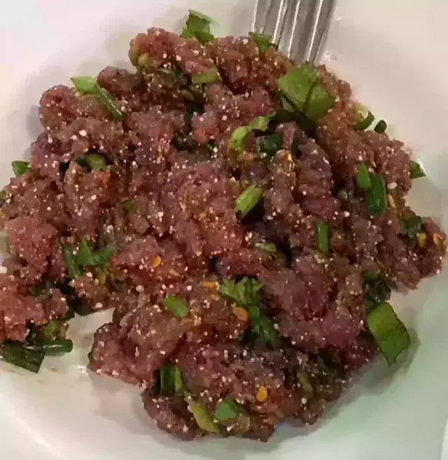 Koi Pla Thai dish
