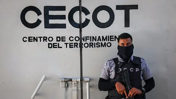 CECOT Prison
