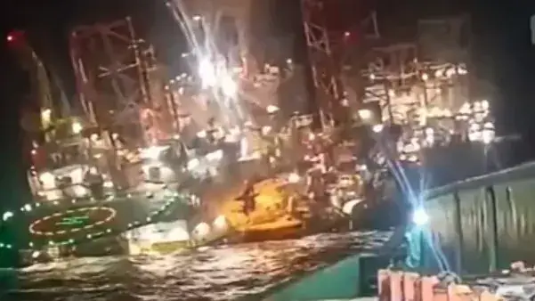 massive oil rig 